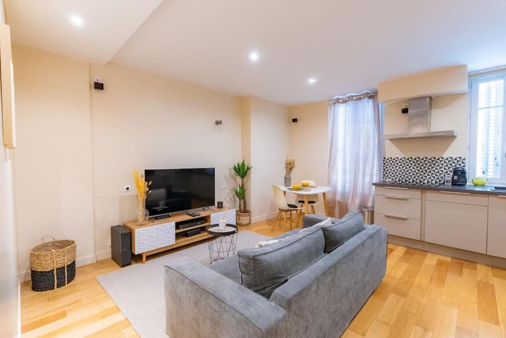 Magnifique Appartement A 10 Min De L'Aeroport Orly ヴィルヌーヴ・ル・ロワ エクステリア 写真